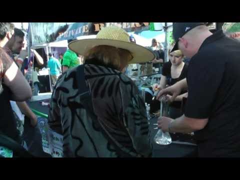 Seattle Cannabis Cup - Wandering Around