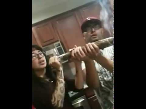 The Worlds Biggest Blunt - 1 Pound Joint