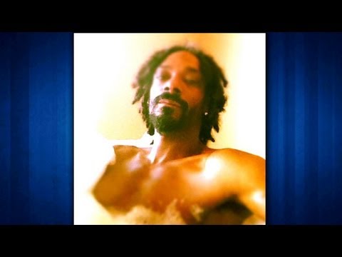 Snoop Lion Was Skeptical Of Twitter At First - CONAN on TBS