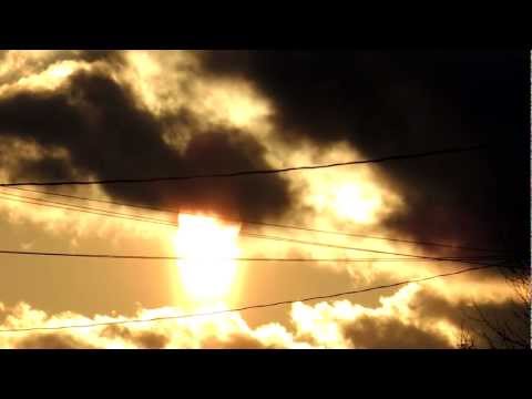 Energy Entity Ufo's Flying in and out of the Sun at Sunrise - March 21, 2013- @2:47 - @ 3:31 ,@3:41