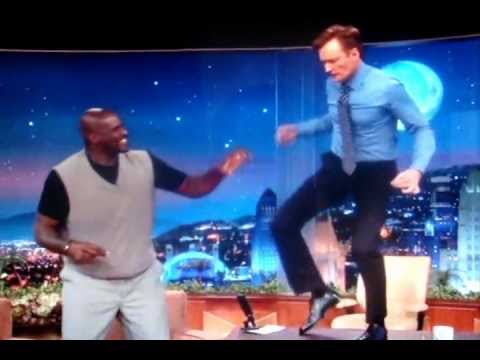 Harlem Shake - Conan O'Brien & Shaquille O'Neal